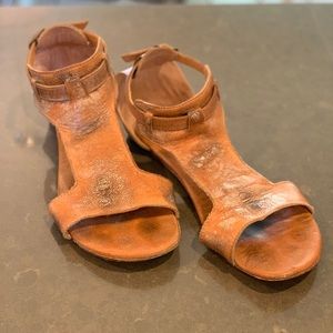 Bedstu Sandals